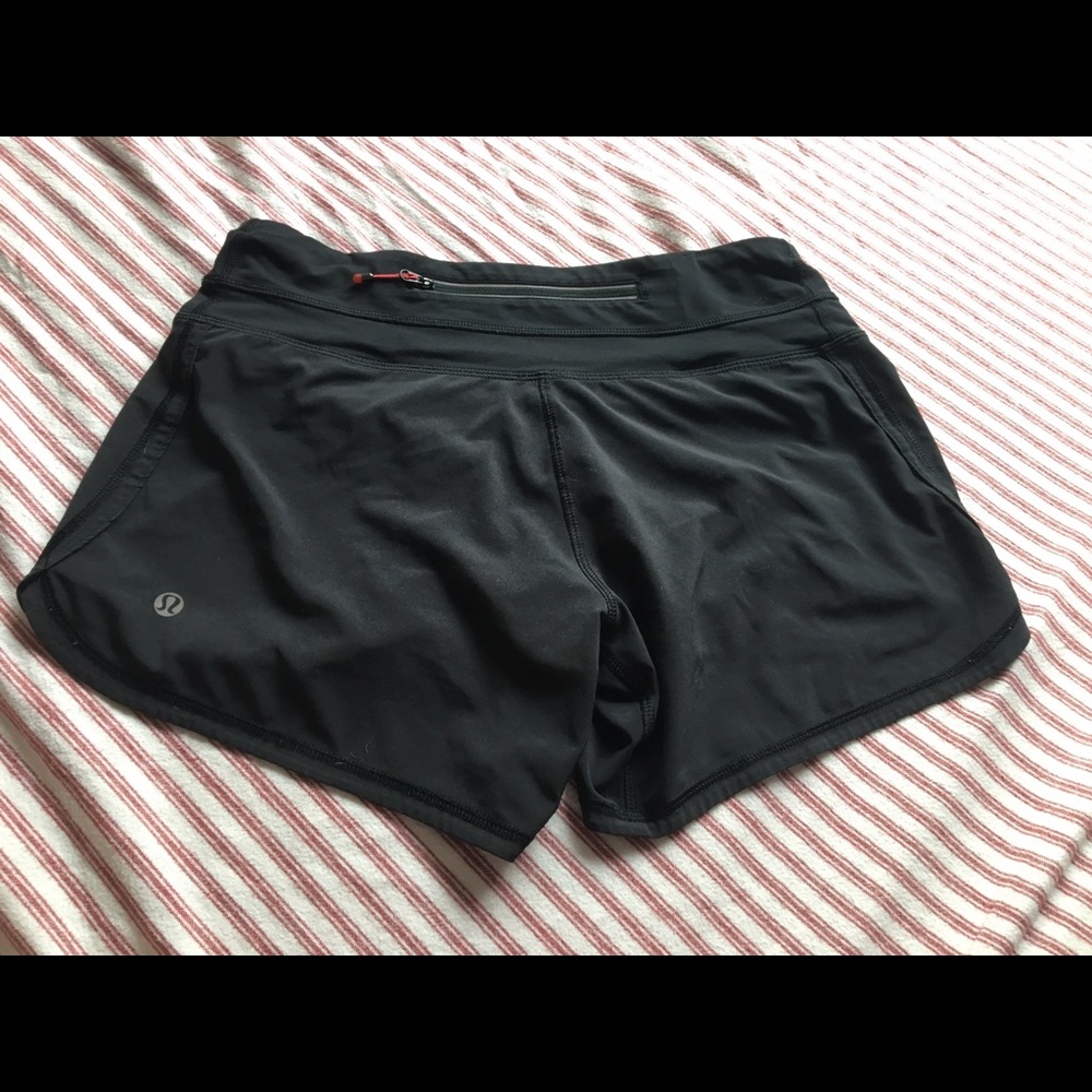 Lululemon run times short